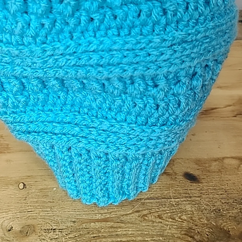 1️⃣7️⃣Handmade Winter Hat Blue-NEW